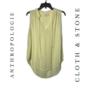 1643. ANTHROPOLOGIE CLOTH & STONE SLEEVELESS BLOUSE V‎ NECKLINE W TASSELS YELLOW